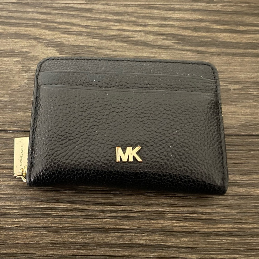 Michael Kors mini zip up wallet